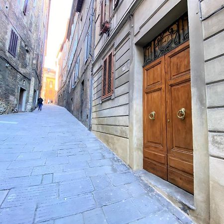 شقة Casa Stella- A Due Passi Dal Corso Di سيينا المظهر الخارجي الصورة