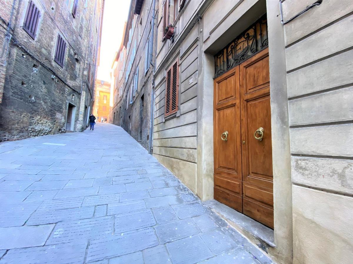 شقة Casa Stella- A Due Passi Dal Corso Di سيينا المظهر الخارجي الصورة